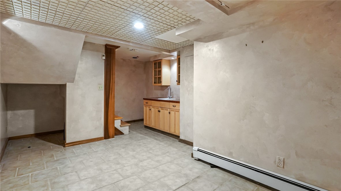 25 Strathmore Road Cranston, RI 02905 - Photo 43 of 50 Gallery Image 43