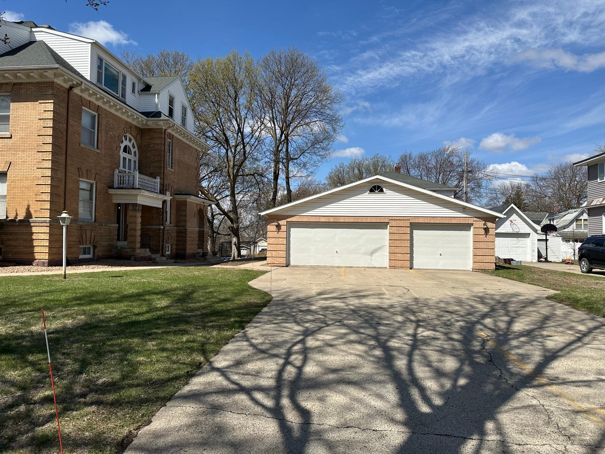 215 South 5th Street Montevideo, MN 56265 - Photo 11 of 48