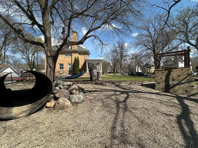 $950,000 | 215 South 5th Street, Montevideo, MN 56265