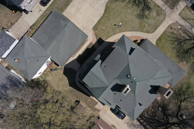 $950,000 | 215 South 5th Street, Montevideo, MN 56265