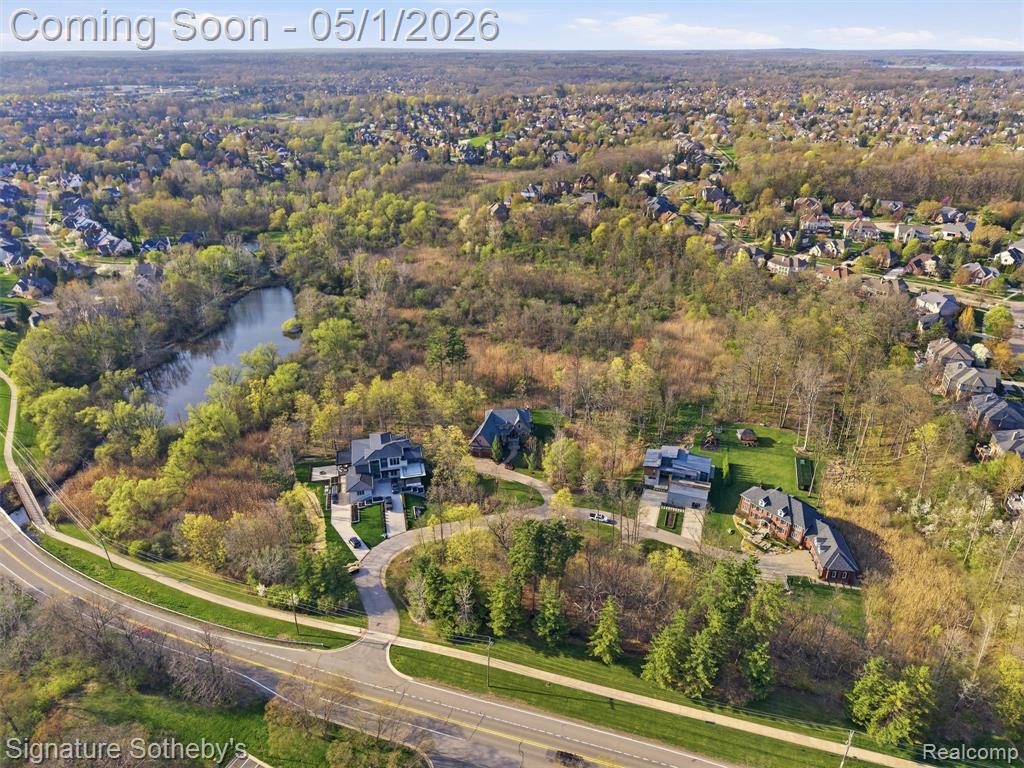 1595 Carriage Way Rochester, MI 48307 - Photo 12 of 78