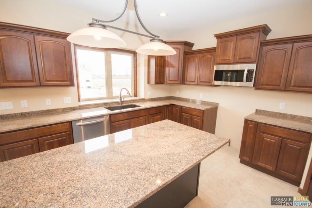 17260 34 Mile Road Armada, MI 48005 - Photo 22 of 73 22 34 Mile Rd Offsite Gia Kitchen.jpg