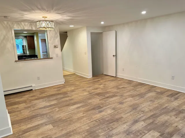 $2,700 | 34 Brookside Drive, Stratham, NH 03885