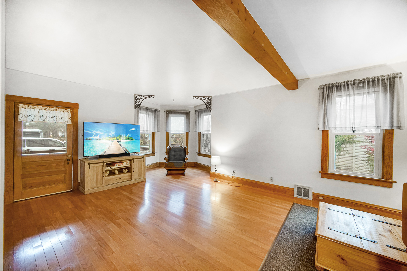 1386 Mill Street Crete, IL 60417 - Photo 3 of 29 Gallery Image 3