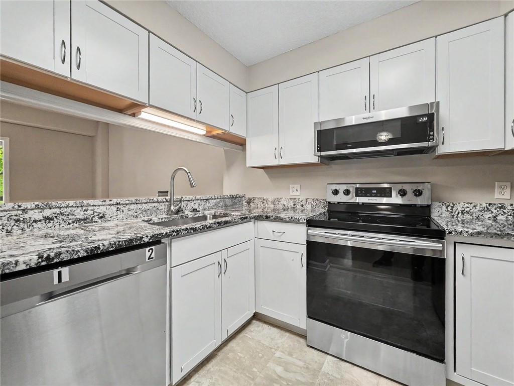 1800 Clairmont Lake, Unit A314 Decatur, GA 30033 - Photo 7 of 51