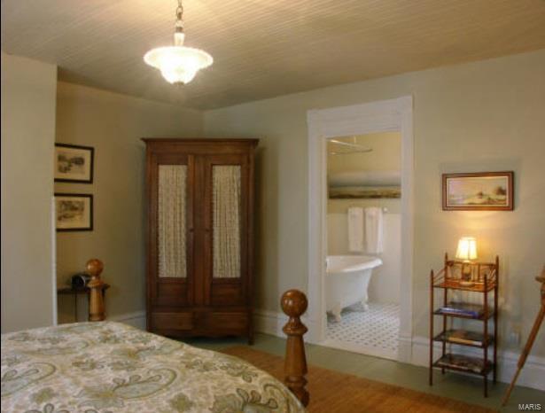 5596 Walnut Street Augusta, MO 63332 - Photo 13 of 40