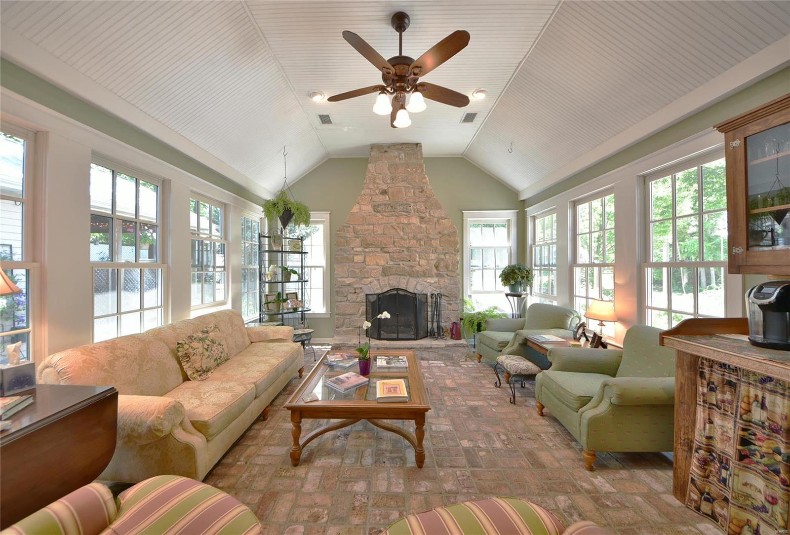 5596 Walnut Street Augusta, MO 63332 - Photo 5 of 40