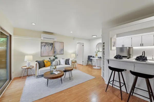 $459,000 | 500 West Middlefield Road, Unit 121, Mountain View, CA 94043