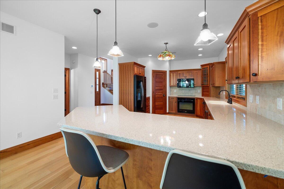 4679 Forest Ridge Drive Holland, MI 49423 - Photo 9 of 99