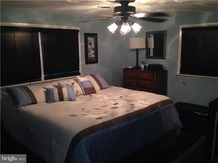 329 Chapel Heights Road Sewell, NJ 08080 - Photo 11 of 25 Bedroom - Main