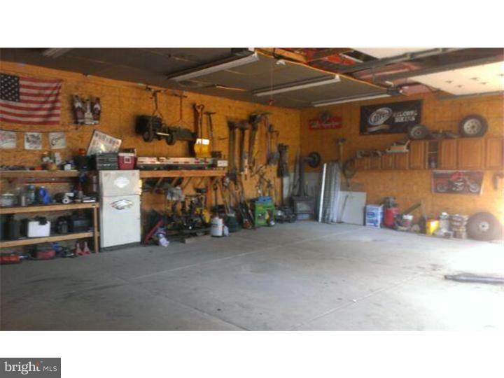 329 Chapel Heights Road Sewell, NJ 08080 - Photo 23 of 25 Garage