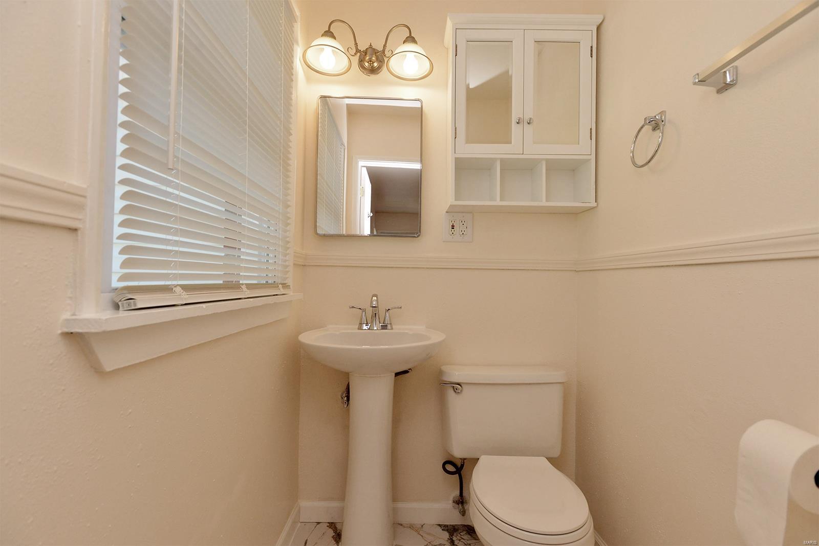 9348 Forman Road St. Louis, MO 63123 - Photo 13 of 55 Gallery Image 13