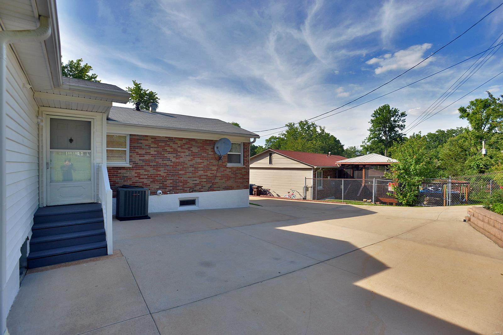 9348 Forman Road St. Louis, MO 63123 - Photo 42 of 55 Gallery Image 42