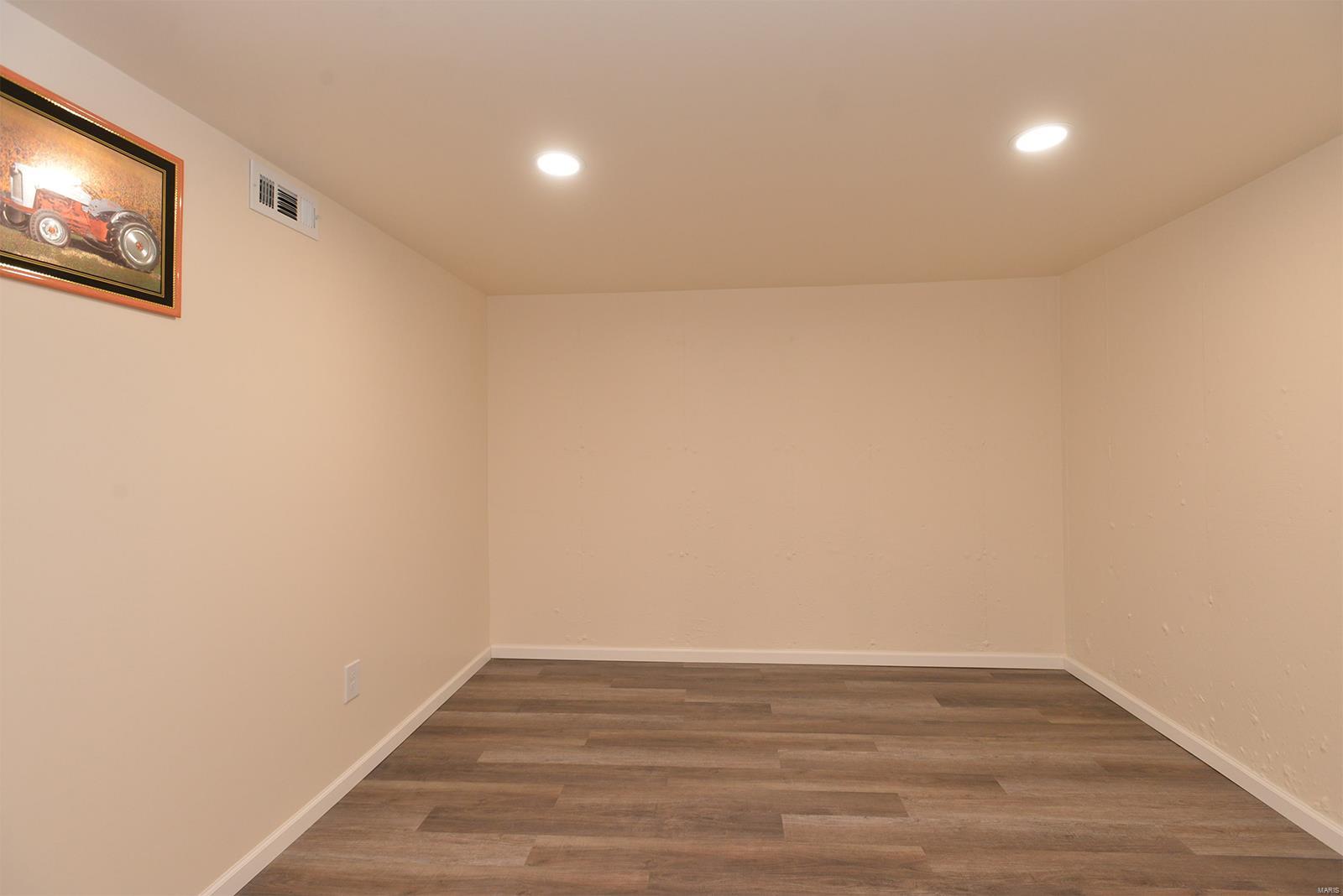 9348 Forman Road St. Louis, MO 63123 - Photo 51 of 55 Gallery Image 51