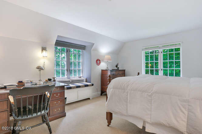 41 Club Road Riverside, CT 06878 - Photo 23 of 28 41 Club Rd Riverside CT 06878-small-031-