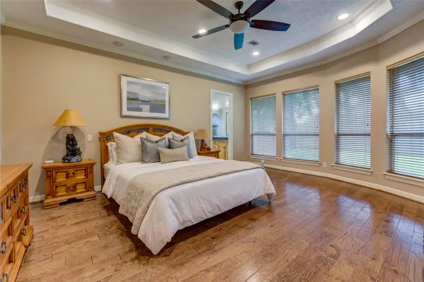 $899,000 | 28822 Lakeside Green, Magnolia, TX 77355