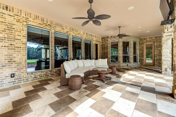 $899,000 | 28822 Lakeside Green, Magnolia, TX 77355