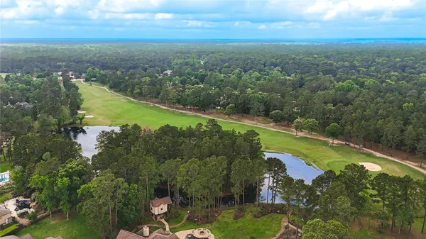 $899,000 | 28822 Lakeside Green, Magnolia, TX 77355