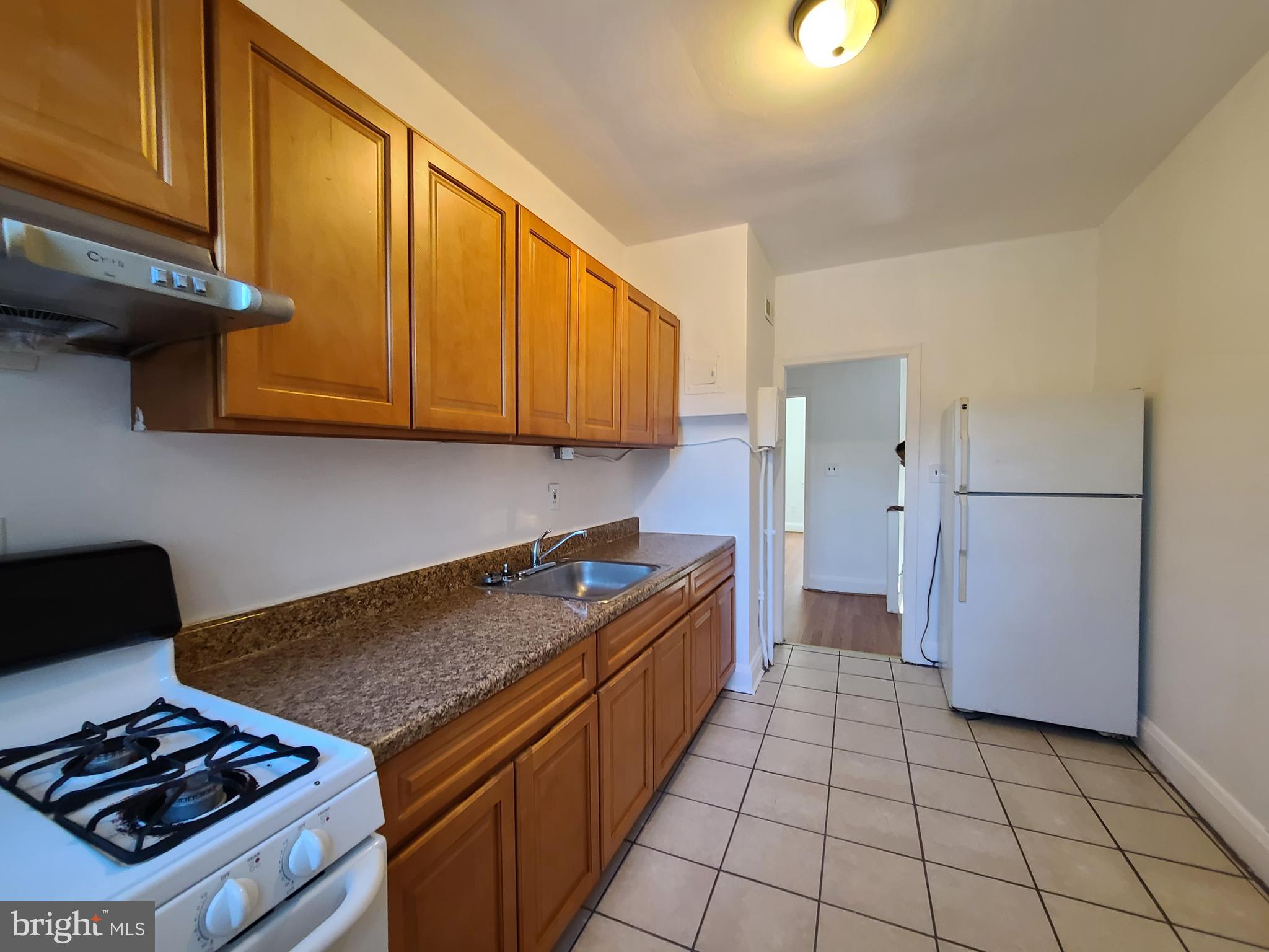 7301 Harford Road Baltimore, MD 21234 - Photo 11 of 28