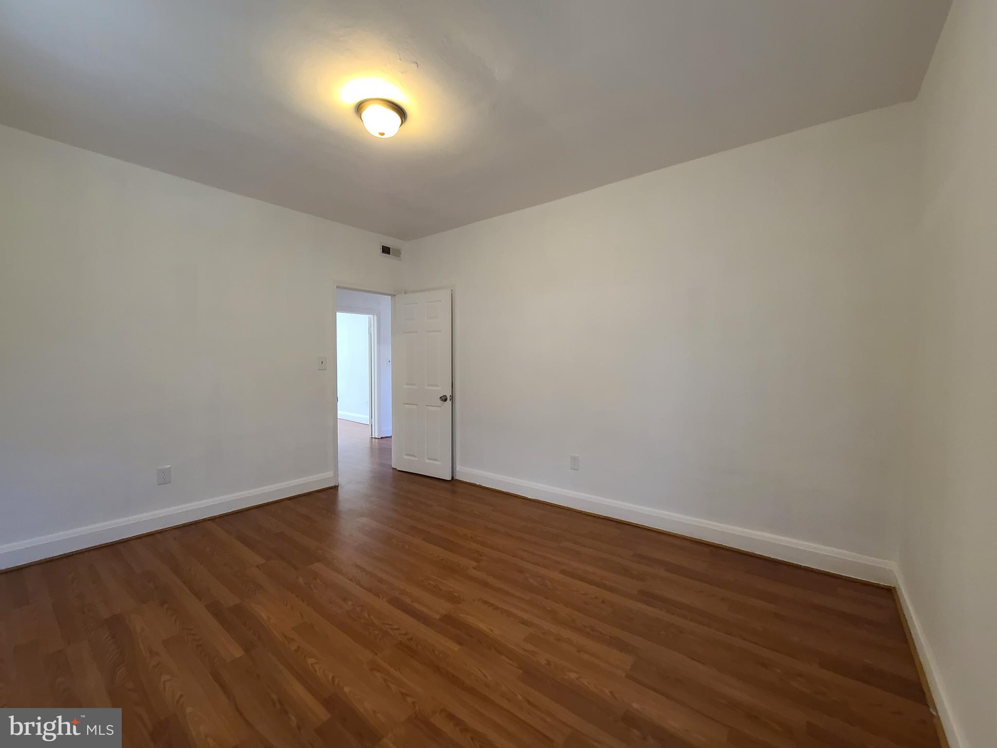 7301 Harford Road Baltimore, MD 21234 - Photo 6 of 28