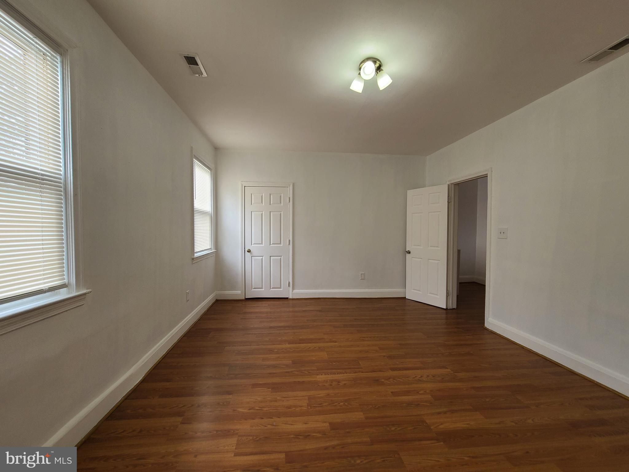 7301 Harford Road Baltimore, MD 21234 - Photo 9 of 28