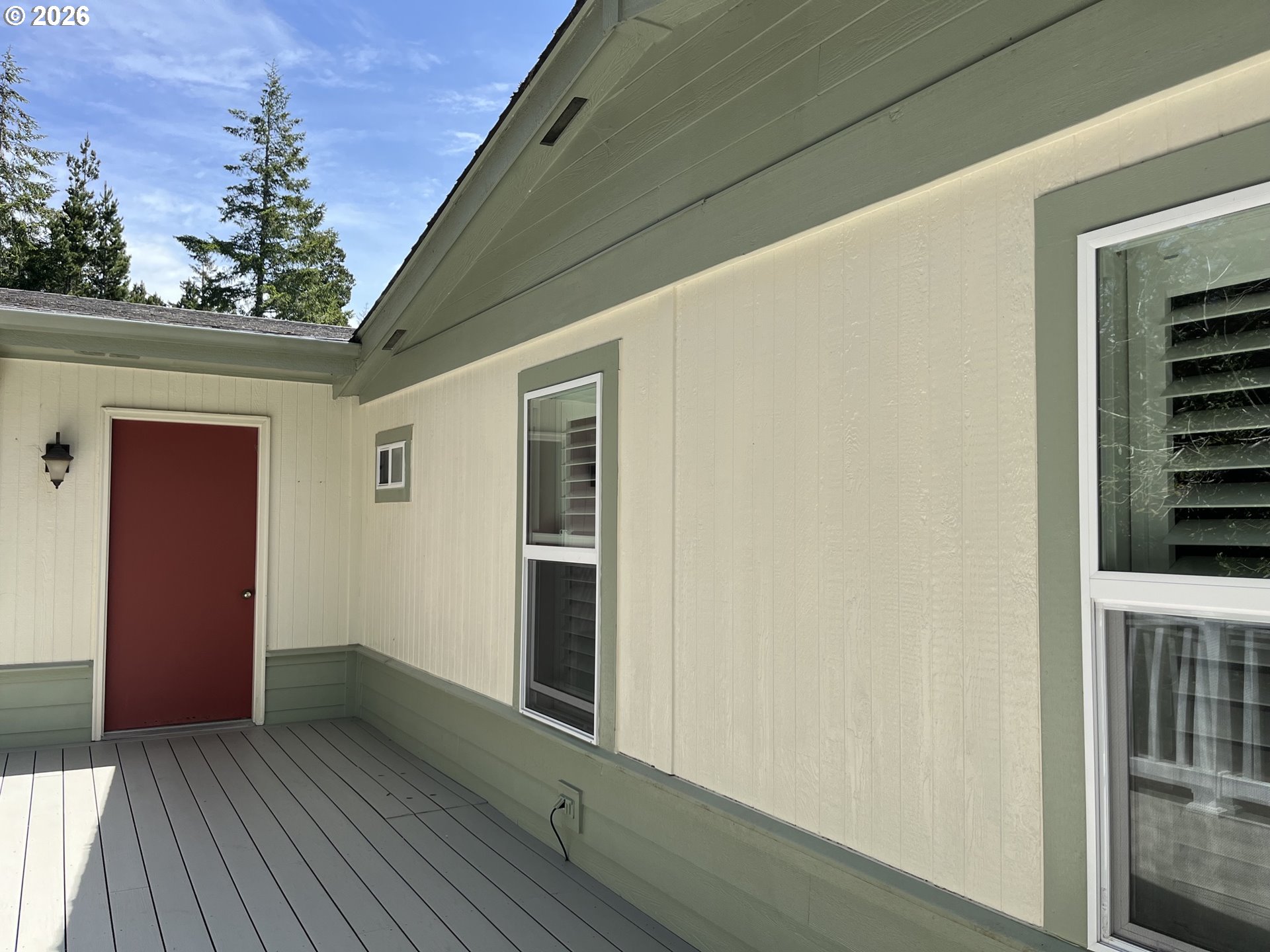143 42nd Way Florence, OR 97439 - Photo 9 of 38