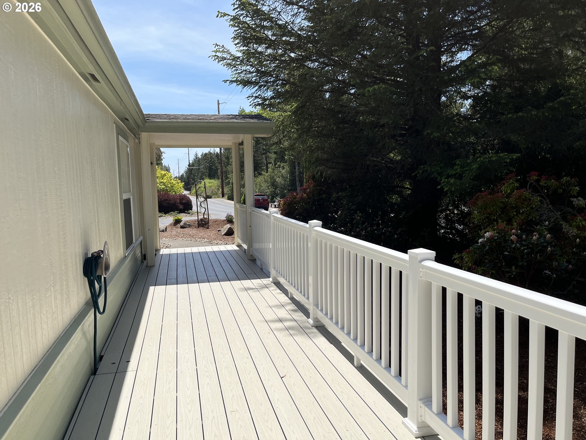 143 42nd Way Florence, OR 97439 - Photo 10 of 38