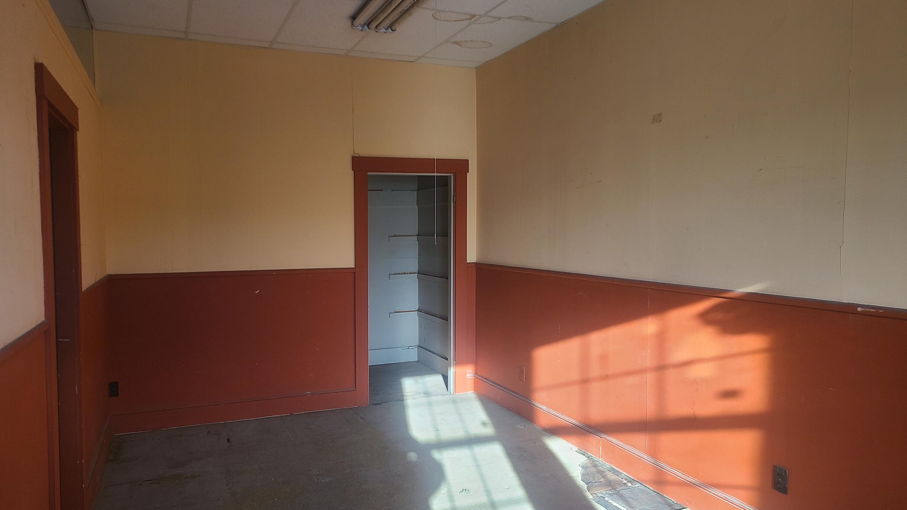 154 State Street Presque Isle, ME 04769 - Photo 14 of 31 20251216_130343