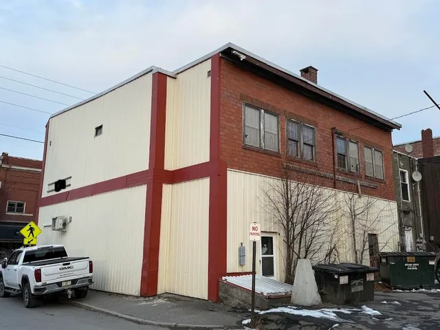 $150,000 | 154 State Street, Presque Isle, ME 04769