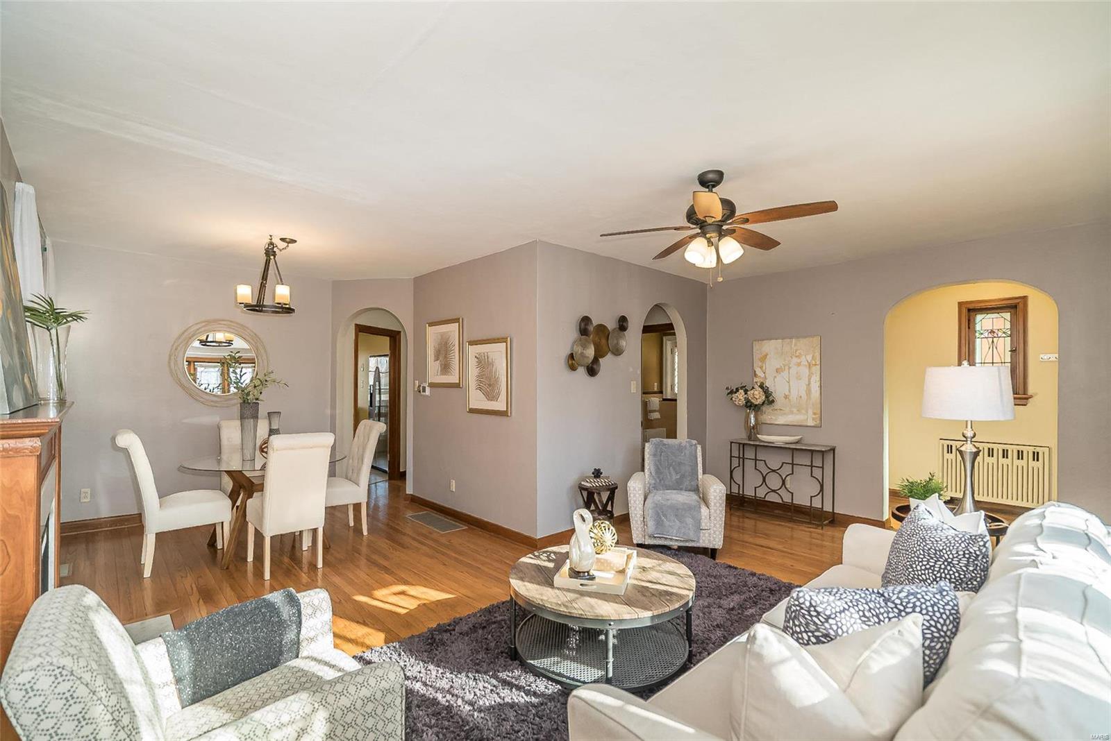 5643 Rosa Avenue St. Louis, MO 63109 - Photo 13 of 61 Gallery Image 13