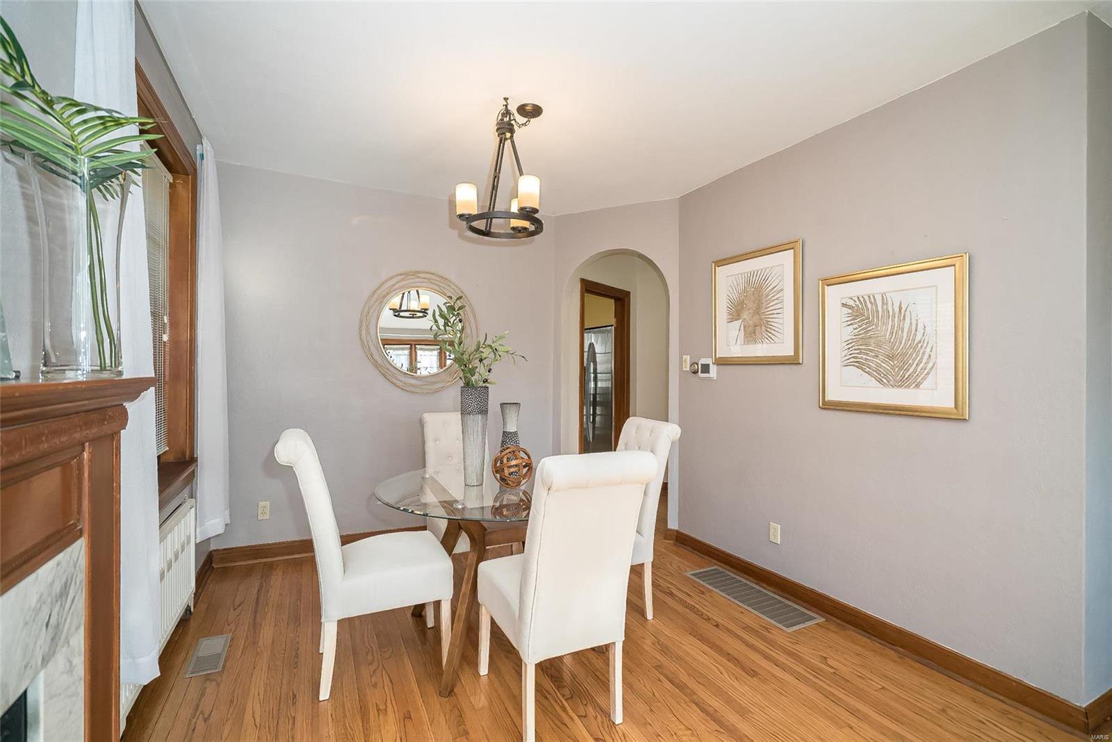 5643 Rosa Avenue St. Louis, MO 63109 - Photo 15 of 61 Gallery Image 15