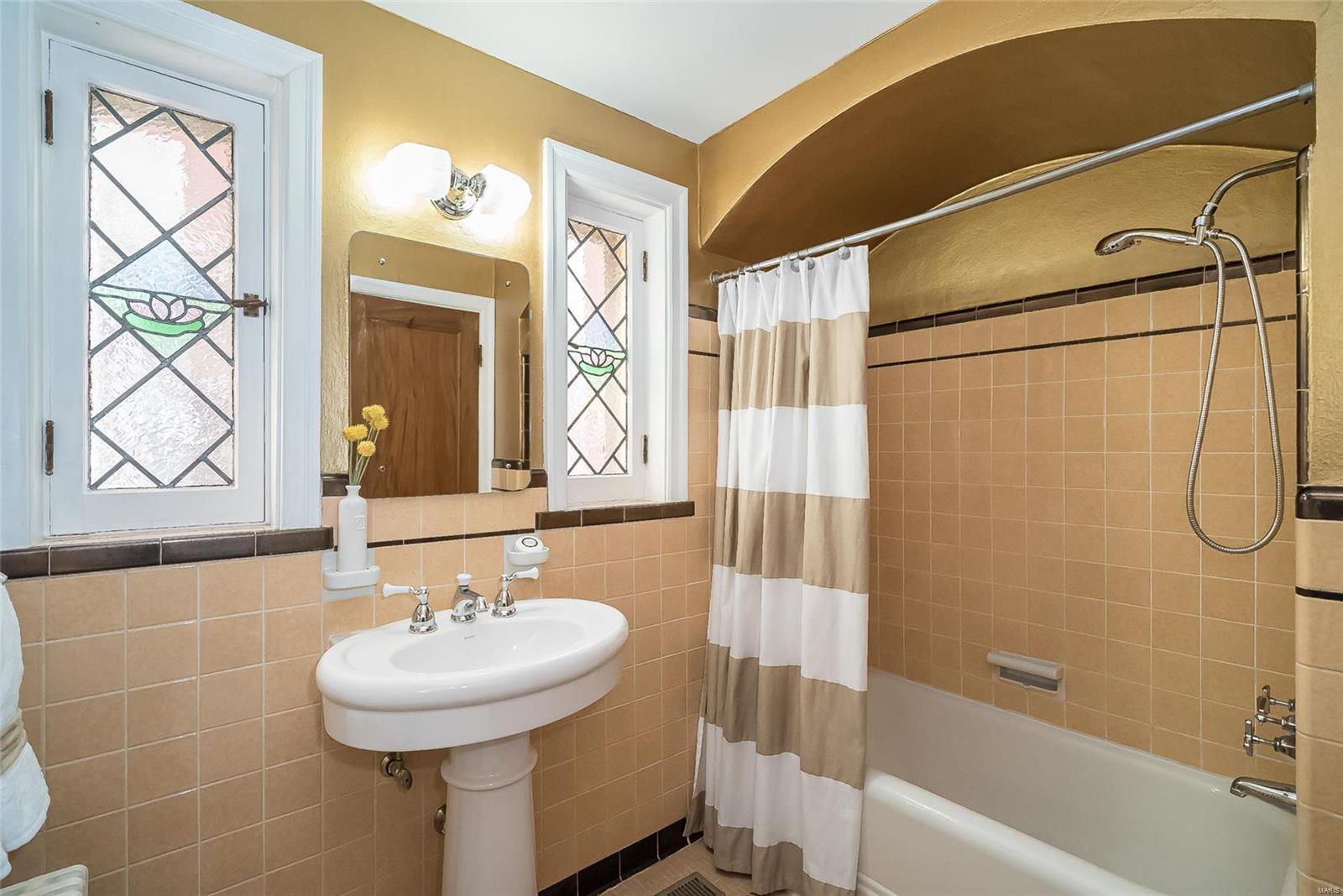 5643 Rosa Avenue St. Louis, MO 63109 - Photo 20 of 61 Gallery Image 20