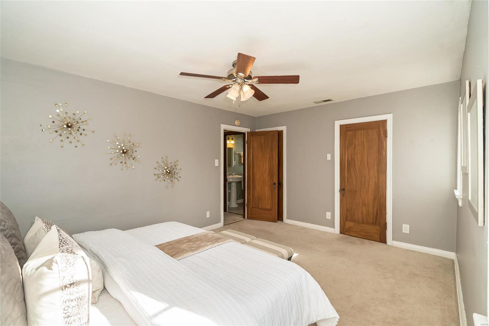 5643 Rosa Avenue St. Louis, MO 63109 - Photo 37 of 61 Gallery Image 37