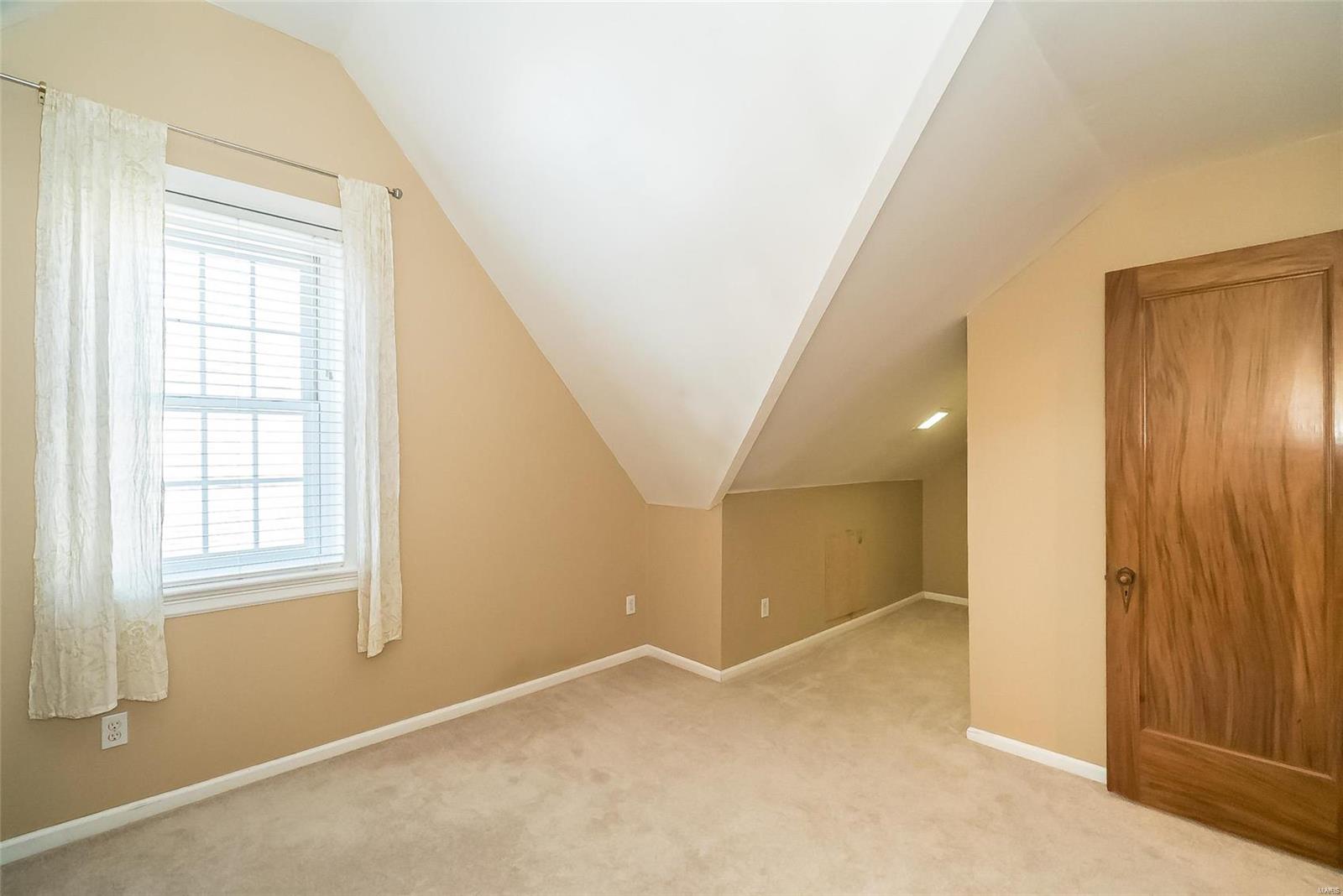 5643 Rosa Avenue St. Louis, MO 63109 - Photo 47 of 61 Gallery Image 47