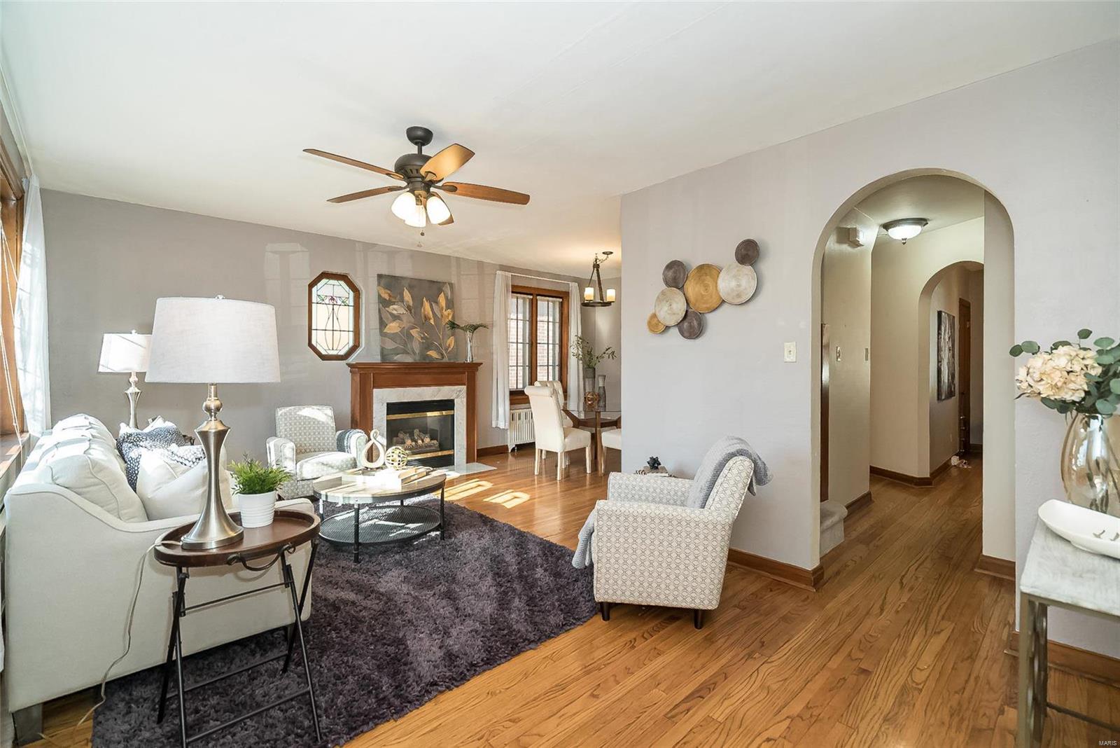 5643 Rosa Avenue St. Louis, MO 63109 - Photo 7 of 61 Gallery Image 7