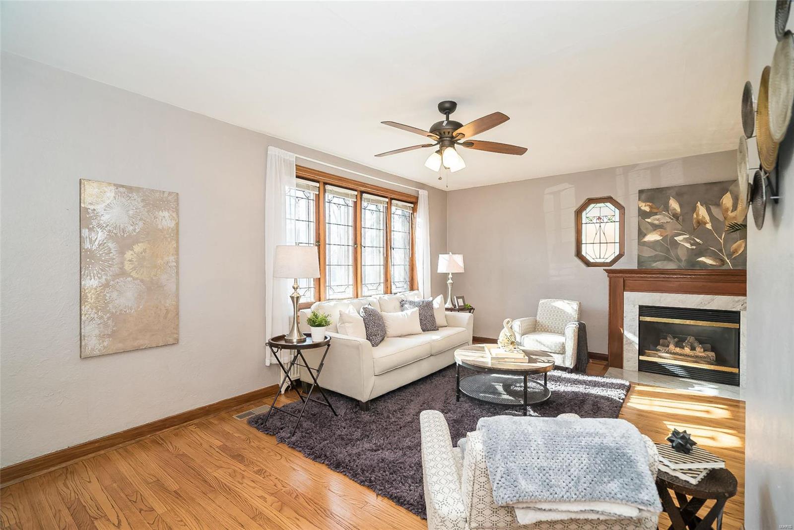 5643 Rosa Avenue St. Louis, MO 63109 - Photo 8 of 61 Gallery Image 8