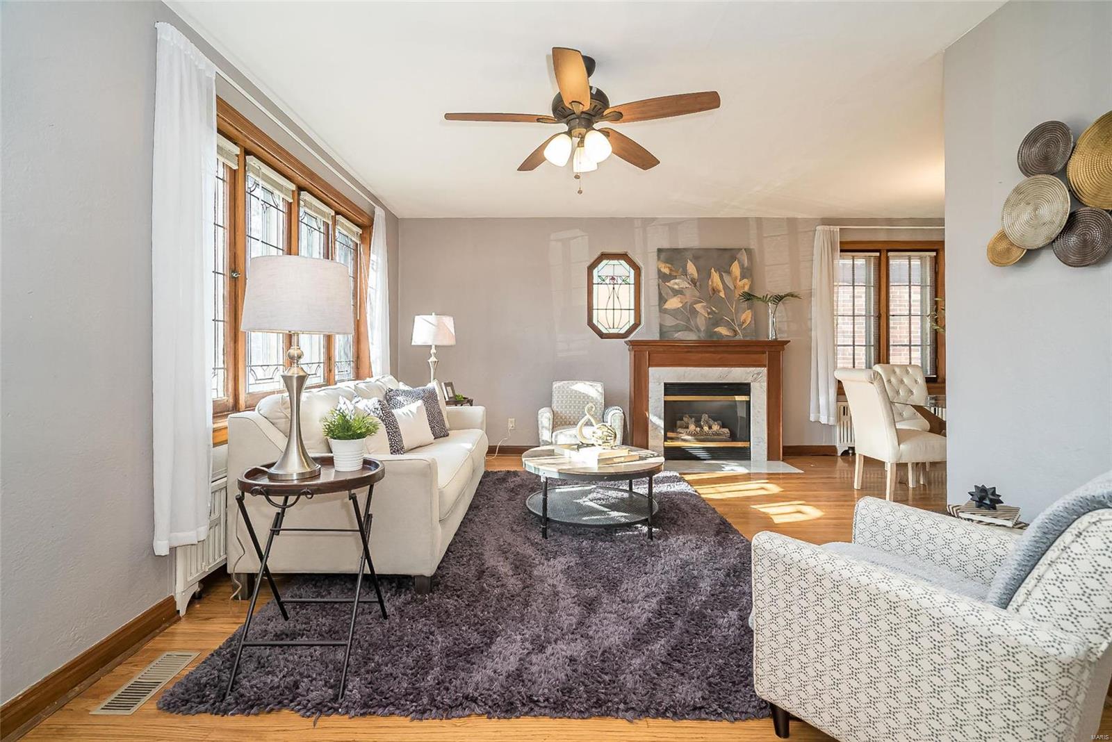 5643 Rosa Avenue St. Louis, MO 63109 - Photo 9 of 61 Gallery Image 9