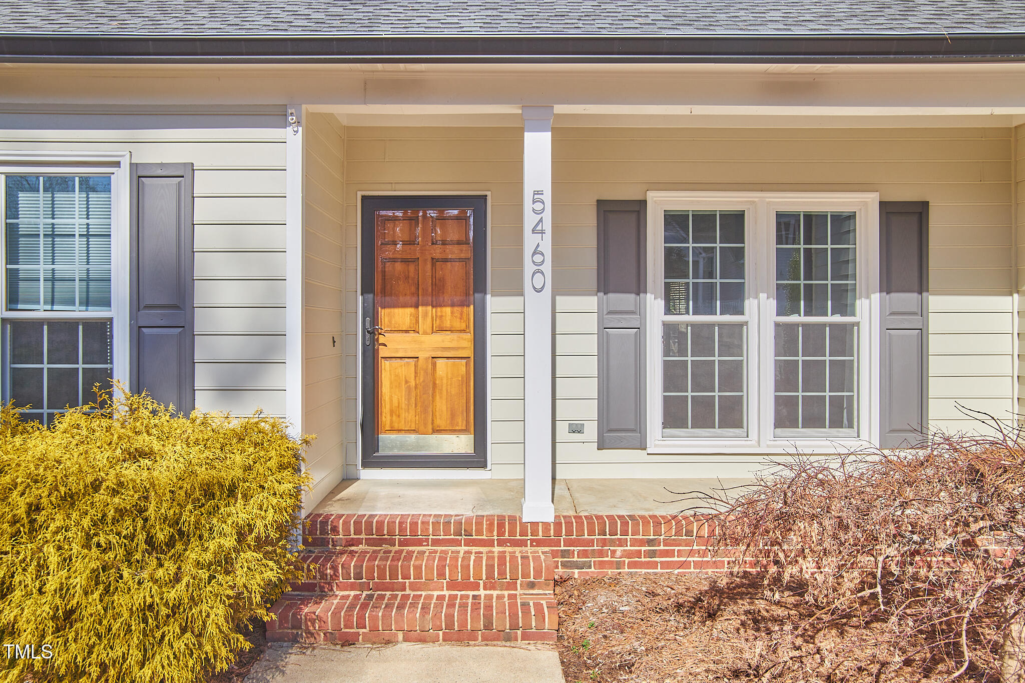 5460 Ingate Way Raleigh, NC 27613 - Photo 5 of 65 008