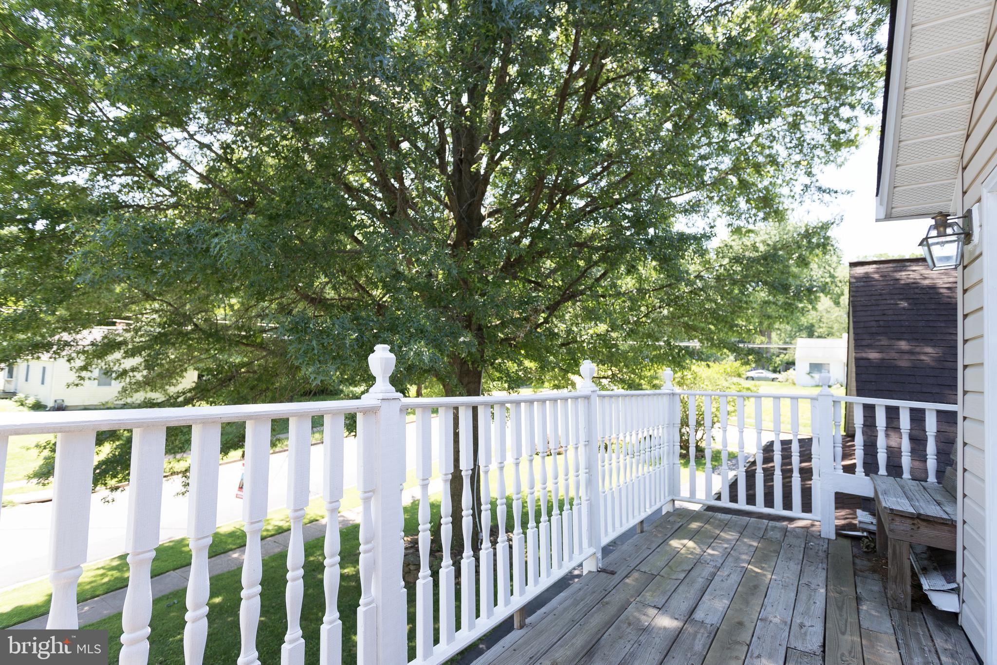 1915 Anderson Road Falls Church, VA 22043 - Photo 30 of 56 Multiple decks