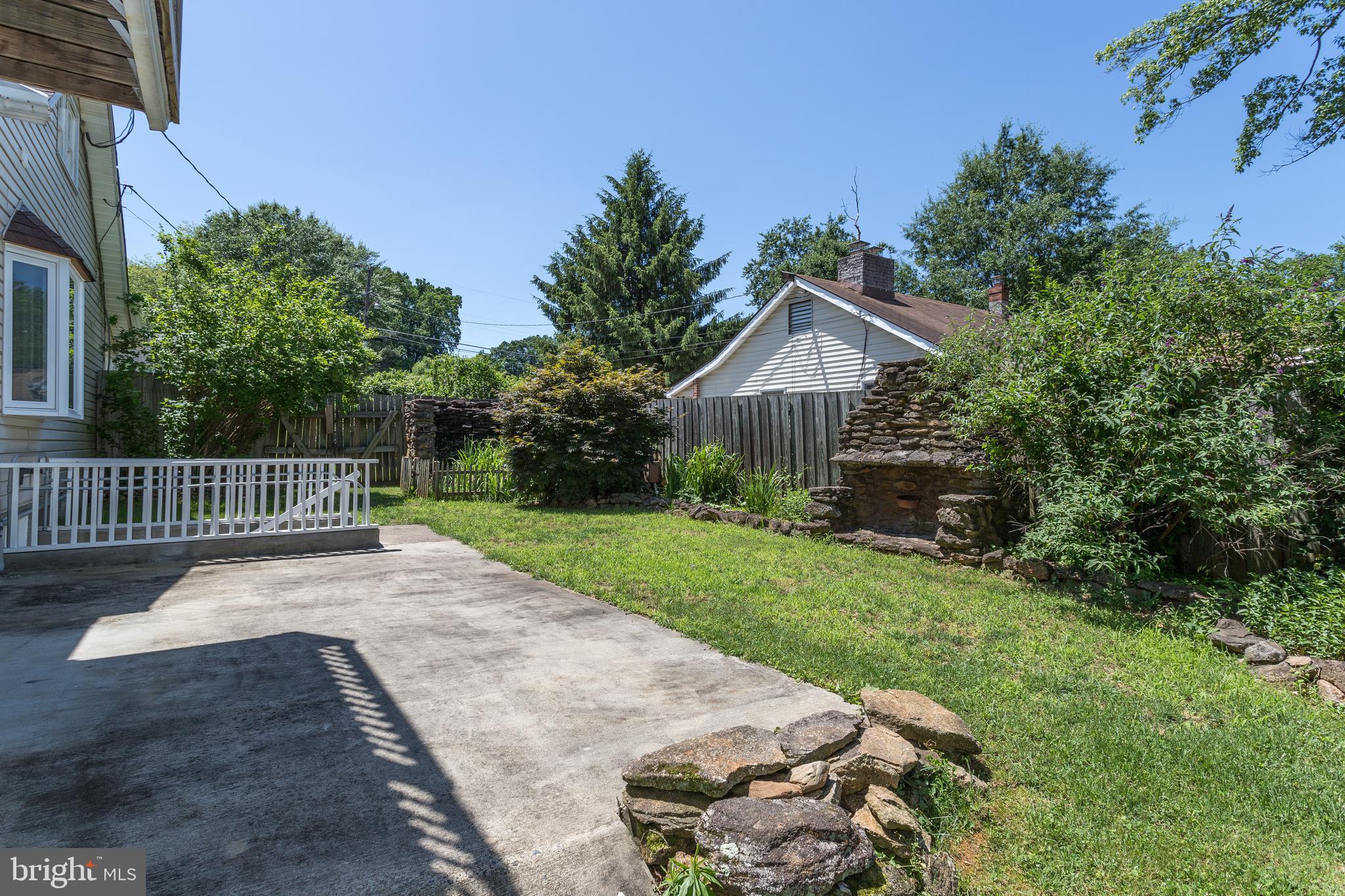 1915 Anderson Road Falls Church, VA 22043 - Photo 47 of 56 Back yard