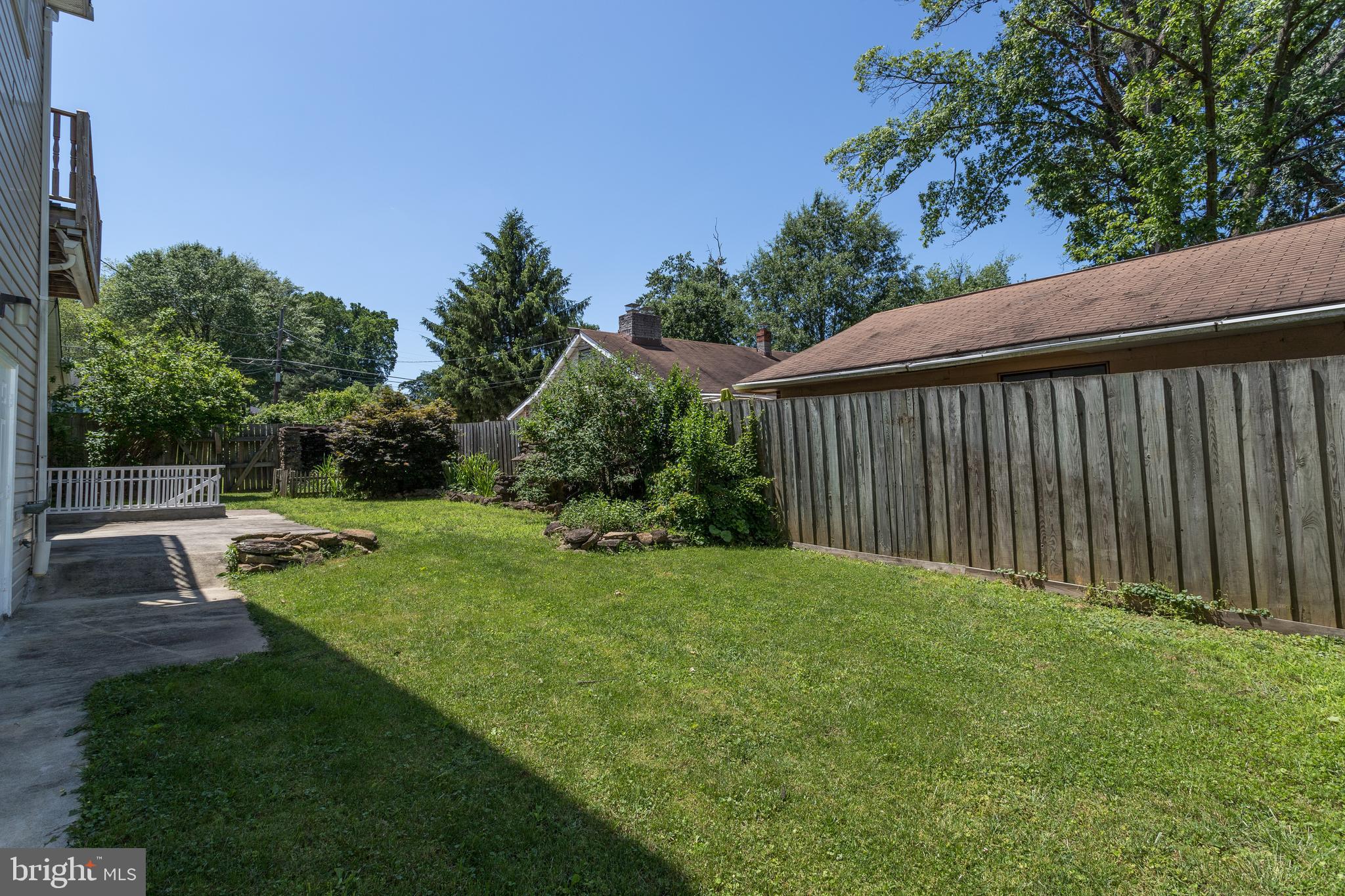 1915 Anderson Road Falls Church, VA 22043 - Photo 50 of 56 Back yard