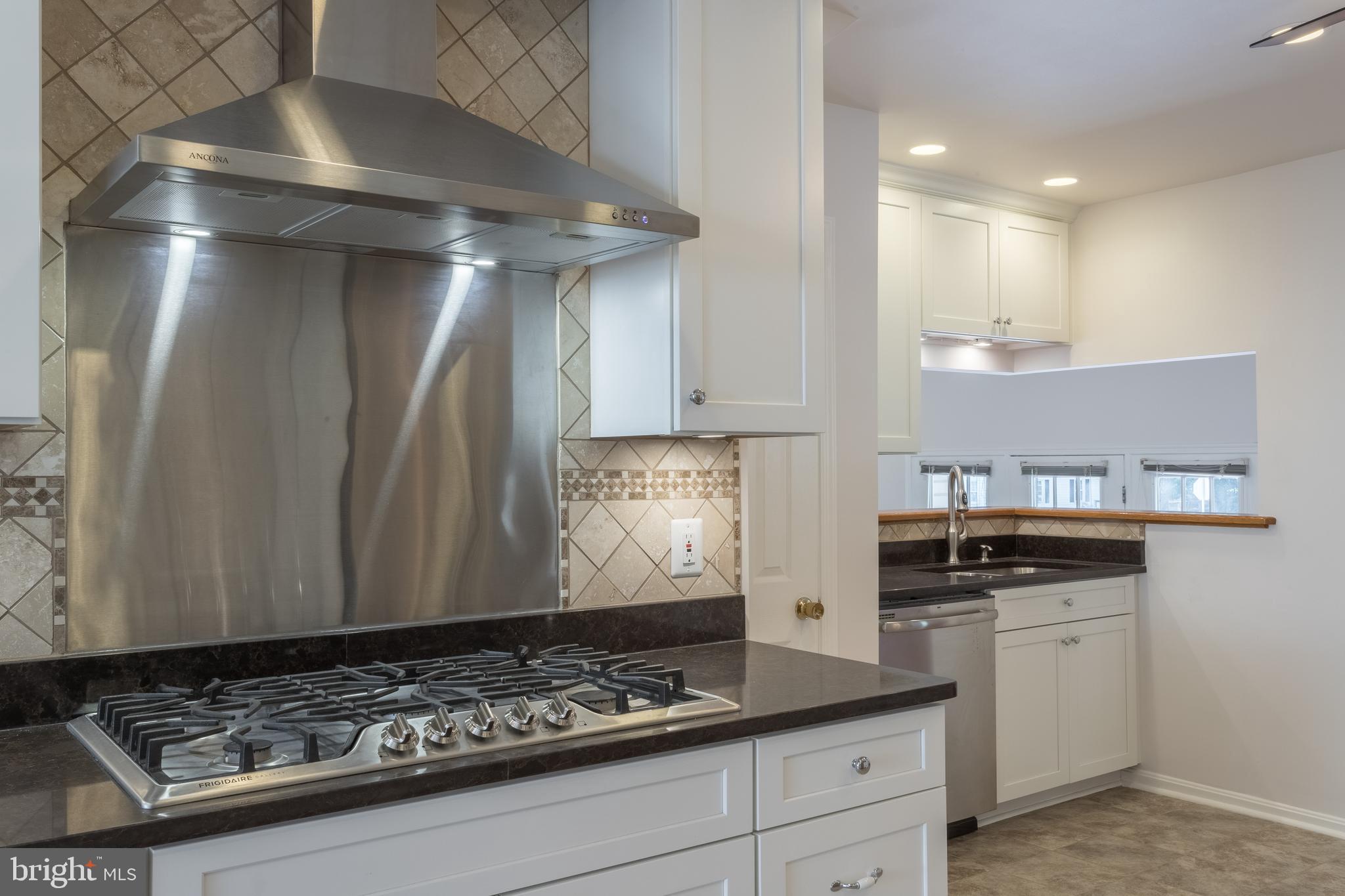 1915 Anderson Road Falls Church, VA 22043 - Photo 7 of 56 Kitchen