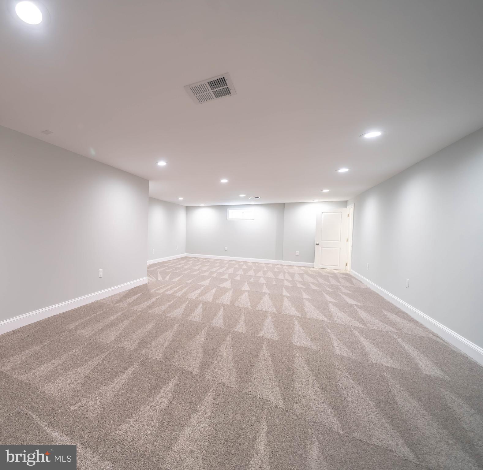 3710 Reedman Avenue Levittown, PA 19057 - Photo 17 of 21 Gallery Image 17