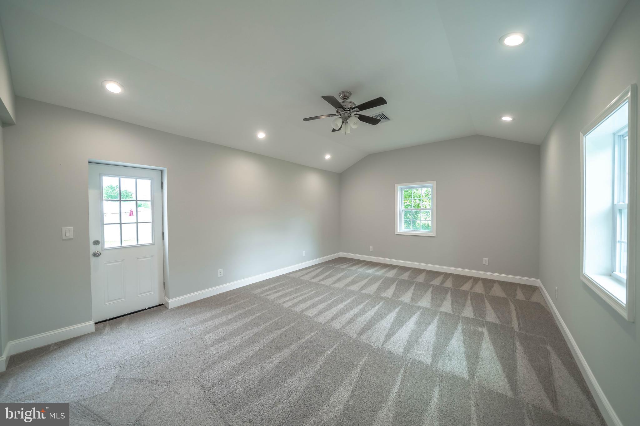 3710 Reedman Avenue Levittown, PA 19057 - Photo 10 of 21 Gallery Image 10