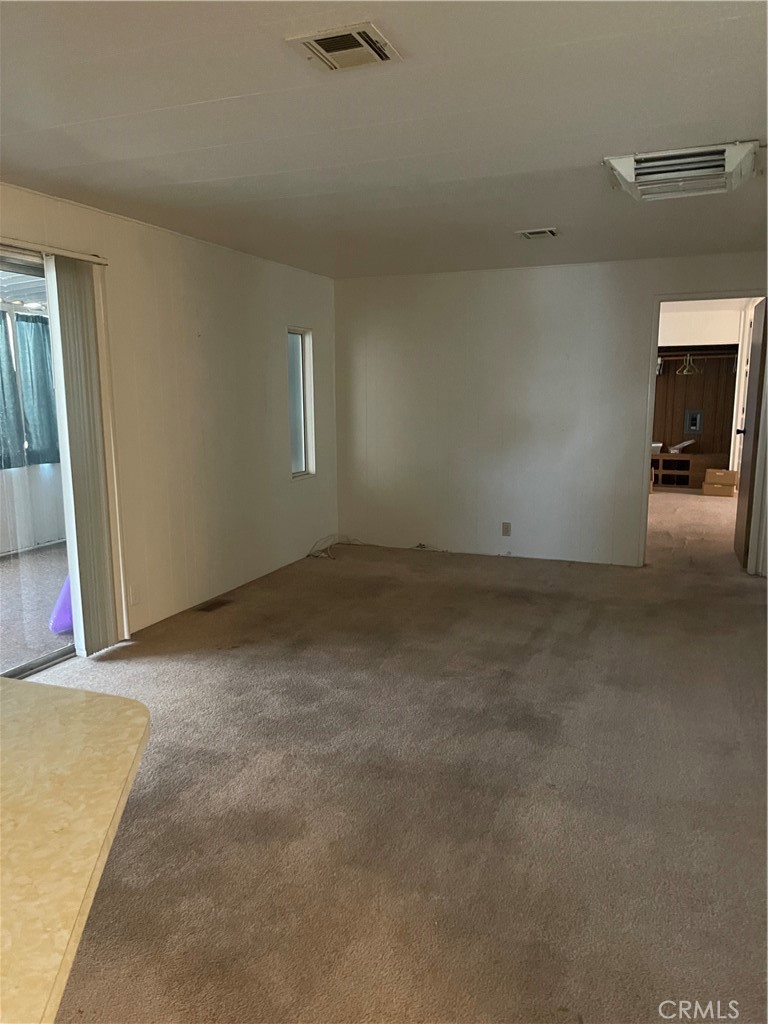 22601 Bear Valley Road, Unit 70 Apple Valley, CA 92308 - Photo 11 of 28