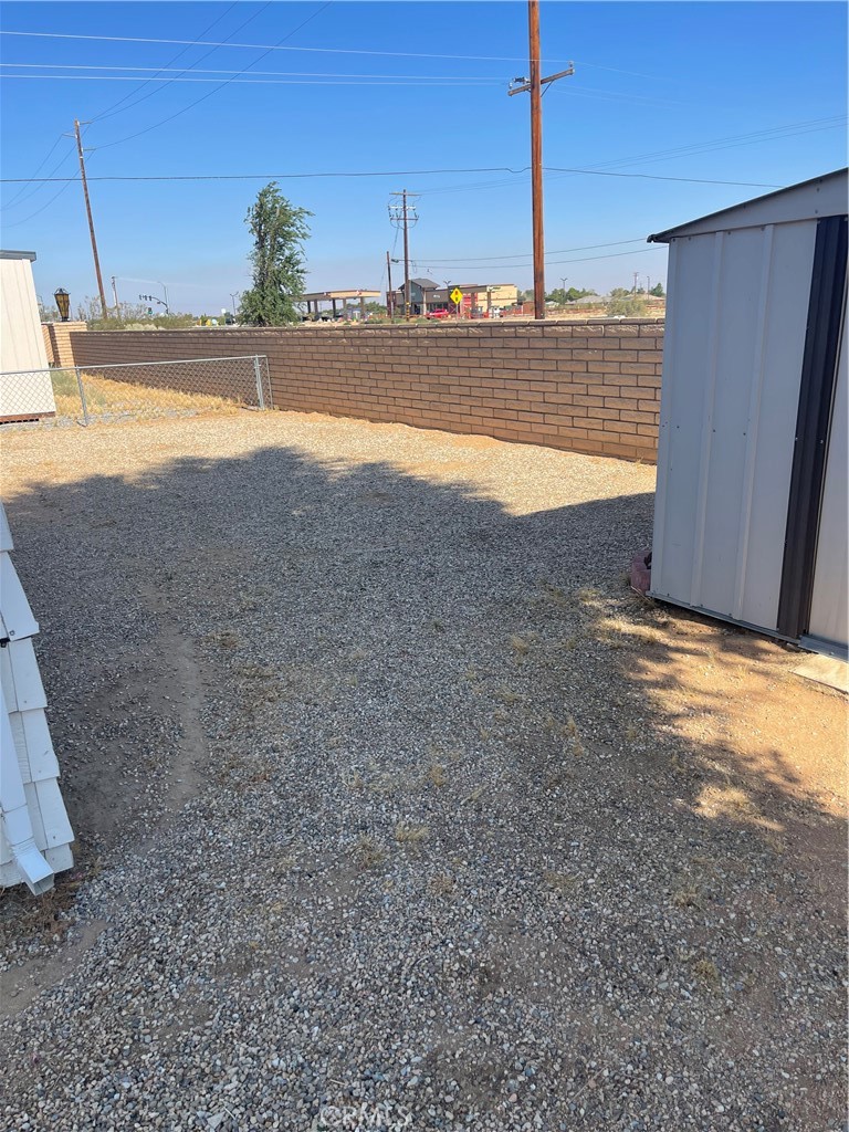 22601 Bear Valley Road, Unit 70 Apple Valley, CA 92308 - Photo 23 of 28