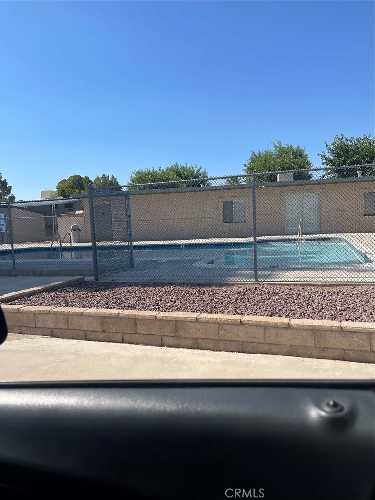 22601 Bear Valley Road, Unit 70 Apple Valley, CA 92308 - Photo 25 of 28