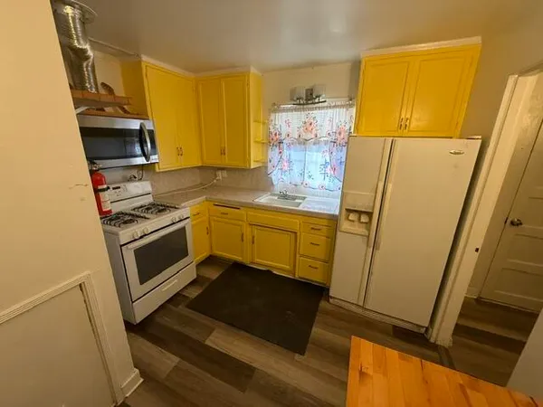 $64,900 | 13775 Benton Street, Trona, CA 93562