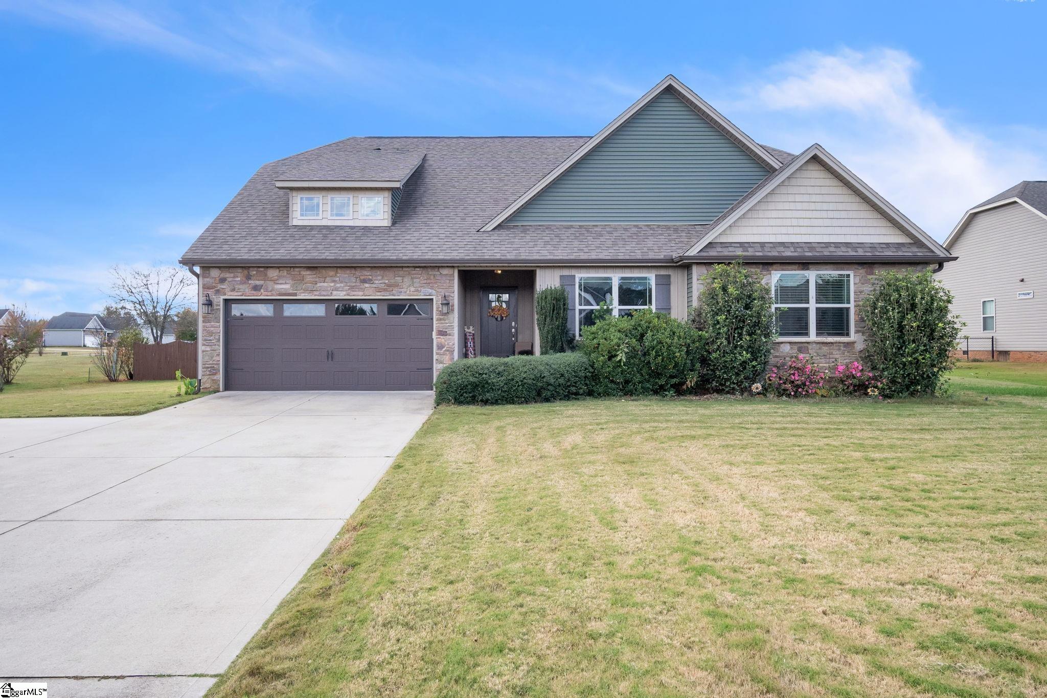 309 Welch Court Inman, SC 29349 - Photo 1 of 19 Gallery Image 1