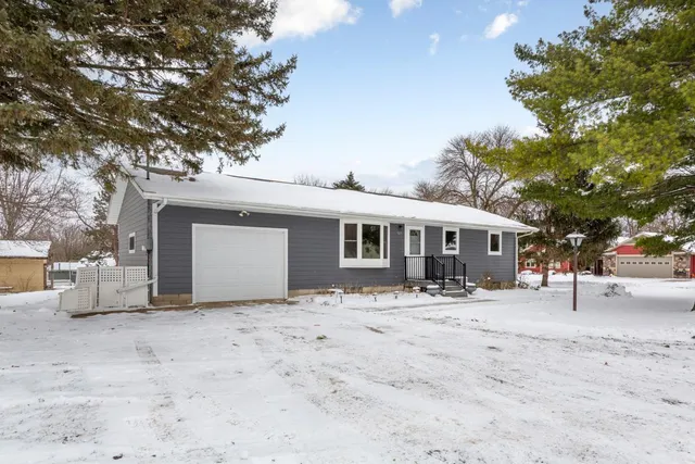 $240,000 | 505 3rd Street, Cleveland, MN 56017